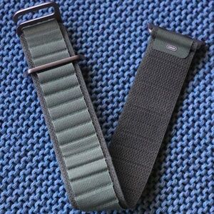 Apple Watch Band in Green and Black
